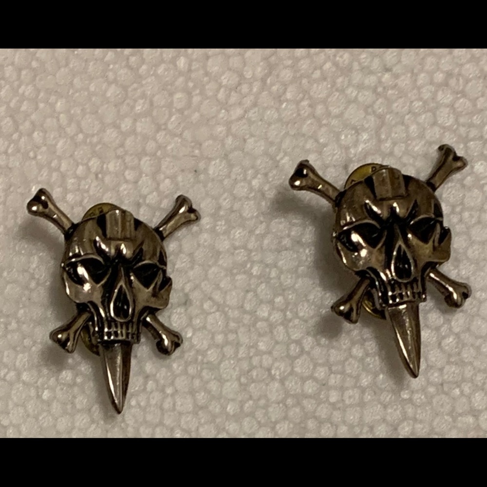 Pair Pewter lapel skull and crossbones pins punk